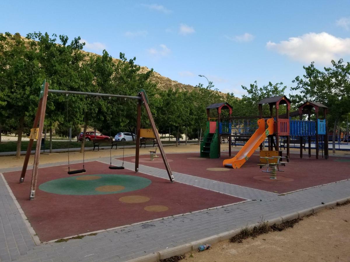Calle De Dona Dolsa N6, 2Dcha Αλικάντε Εξωτερικό φωτογραφία